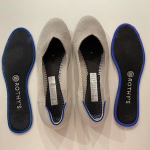 Rothy’s round toe flats in sand 8.5